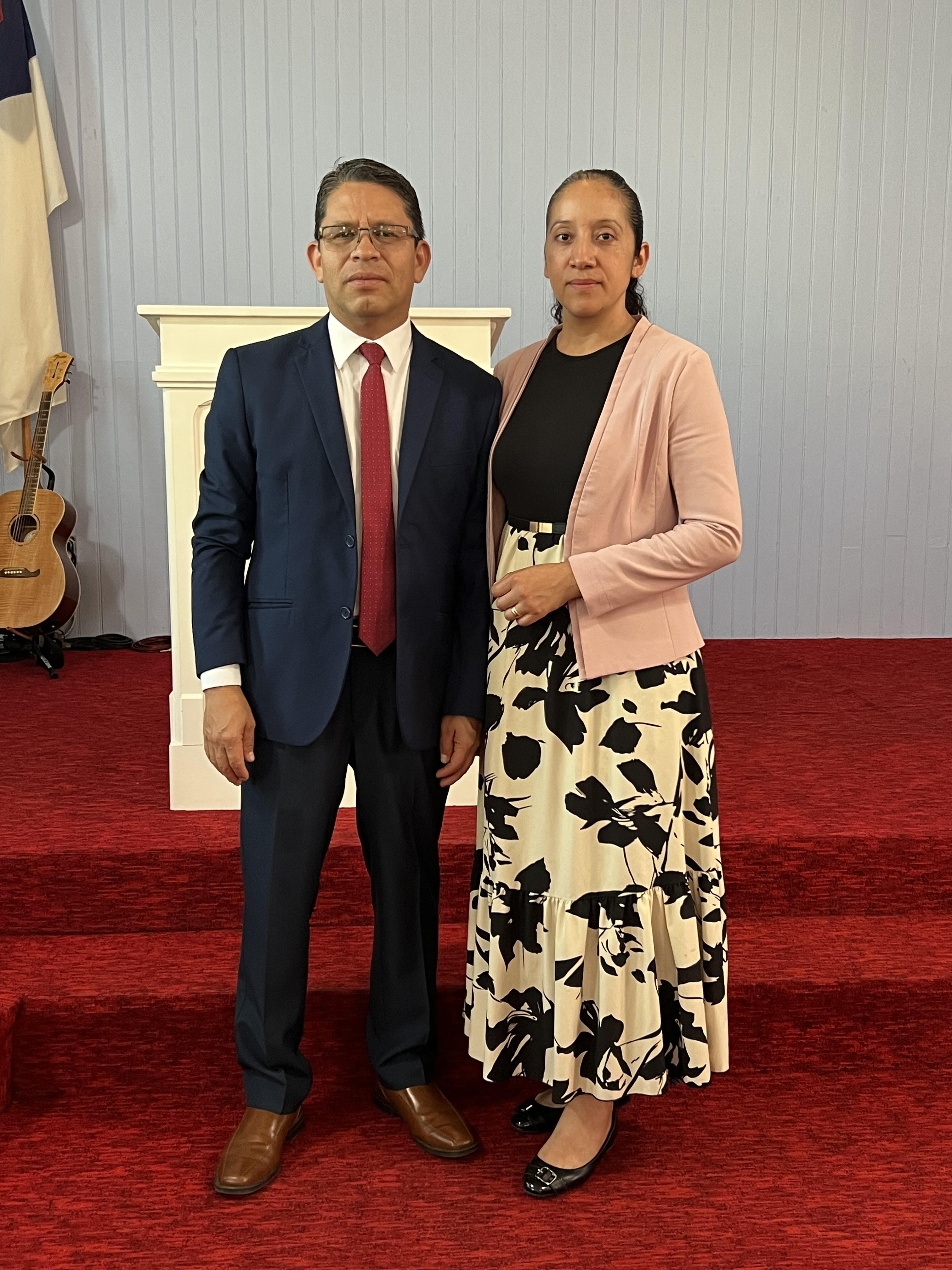 El Pastor y su esposa